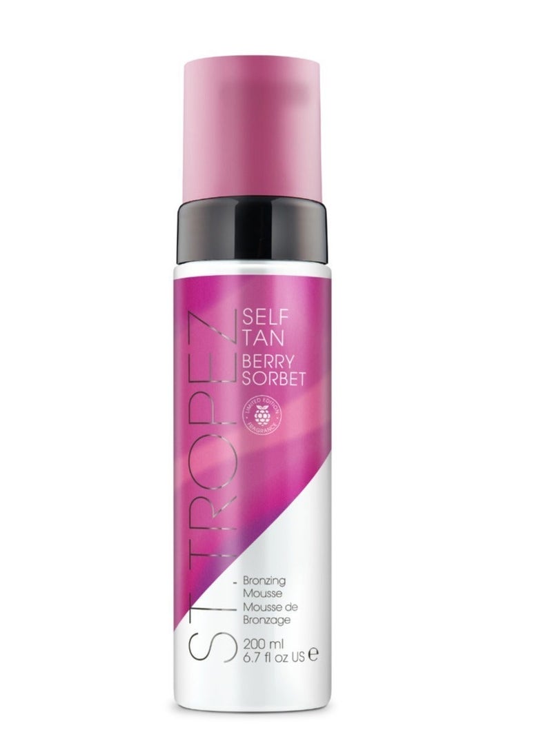 St.Tropez Kit - Berry Sorbet Bronzing Mousse Fake Tan 200ml, Elly Exfoliator Glove, Elly Application glove mitt. - Image 2